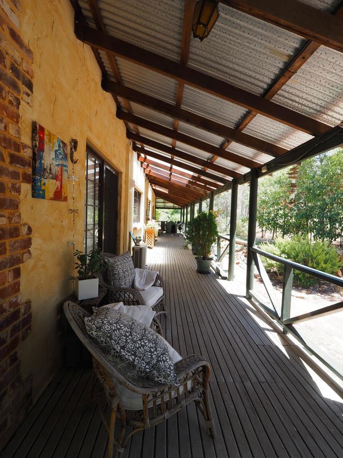 Darlington House Acomodação com café da manhã Exterior foto